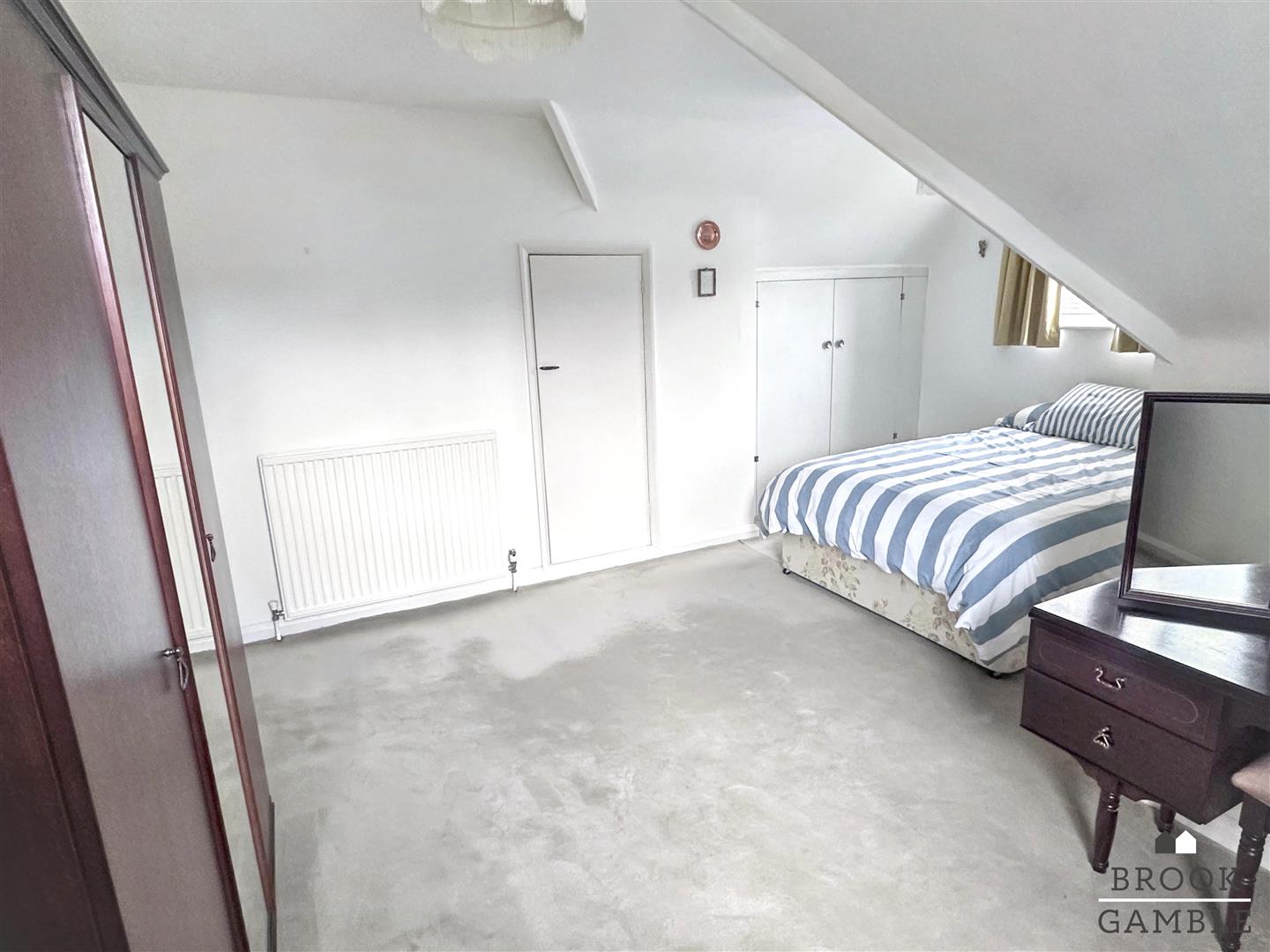 2 Bedroom House. Babylon Way in Eastbourne, 24